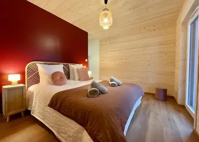 Les 2 Marmottes 4 Etoiles Bain Nordique, Petanque Gerbépal