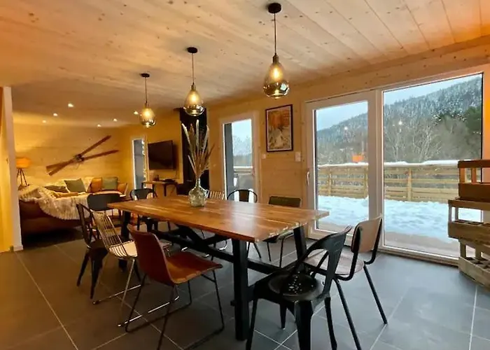 Les 2 Marmottes 4 Etoiles Bain Nordique, Petanque